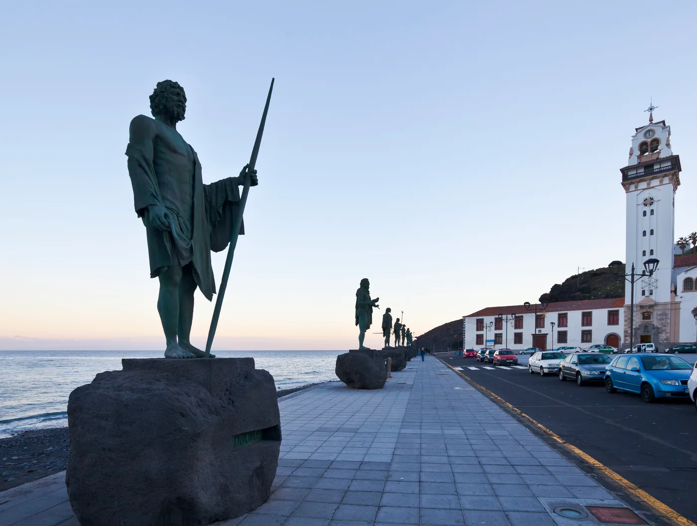 The Basílica de Nuestra Señora de la Candelaria and its square by the sea, Tenerife.